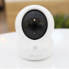 Camera WiFi Ezviz H6C – Giải pháp an ninh bền bỉ, toàn diện cho gia đình Việt